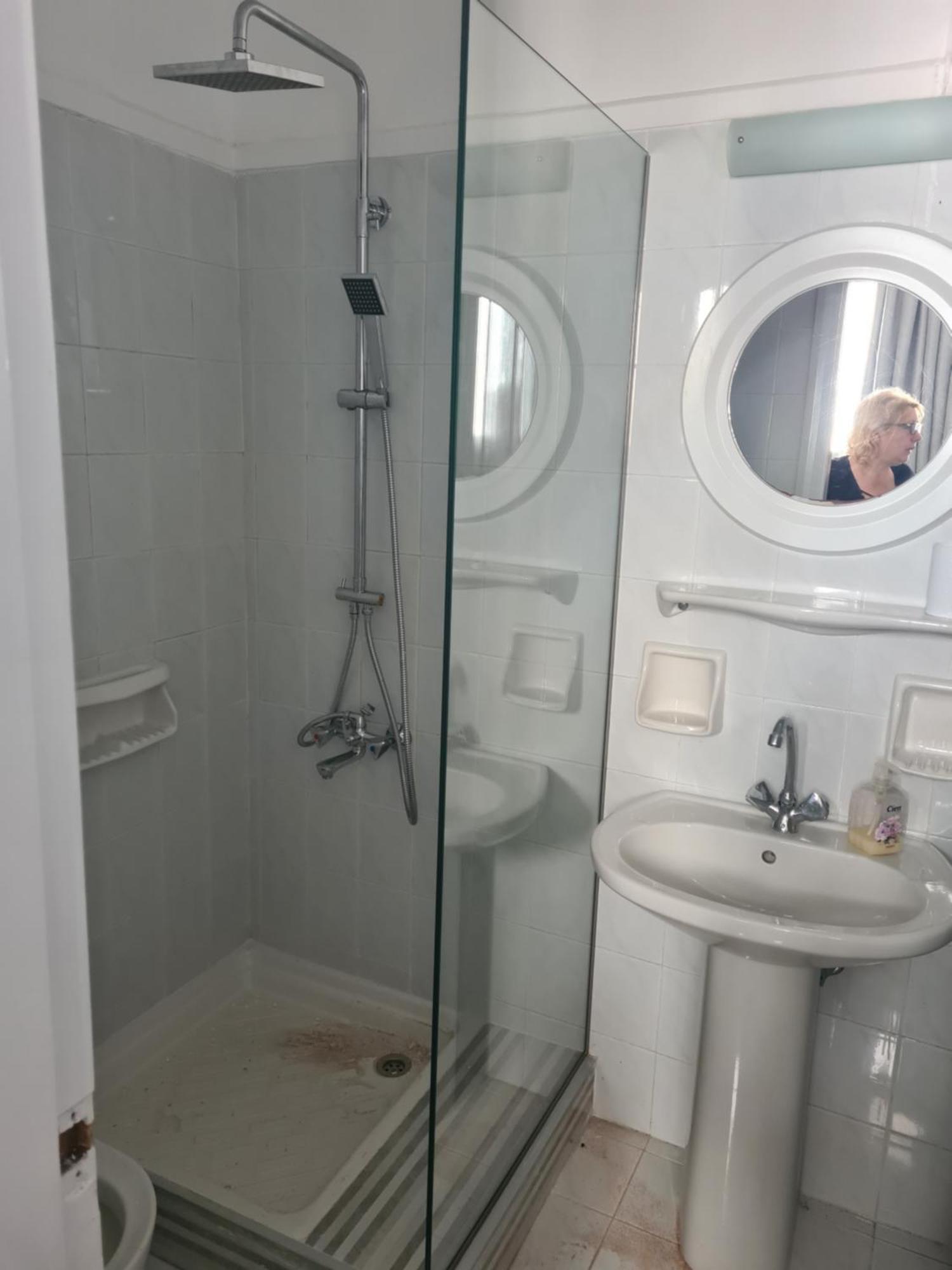 Crown Apartments カリヴェス エクステリア 写真