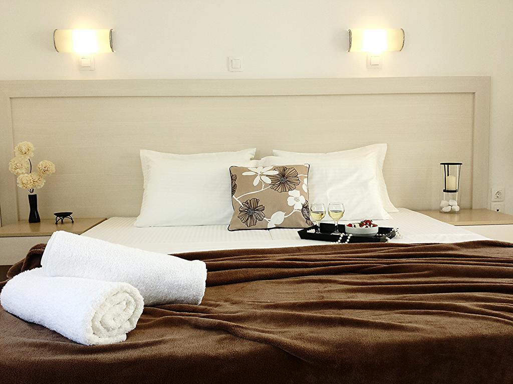 Crown Apartments カリヴェス 部屋 写真