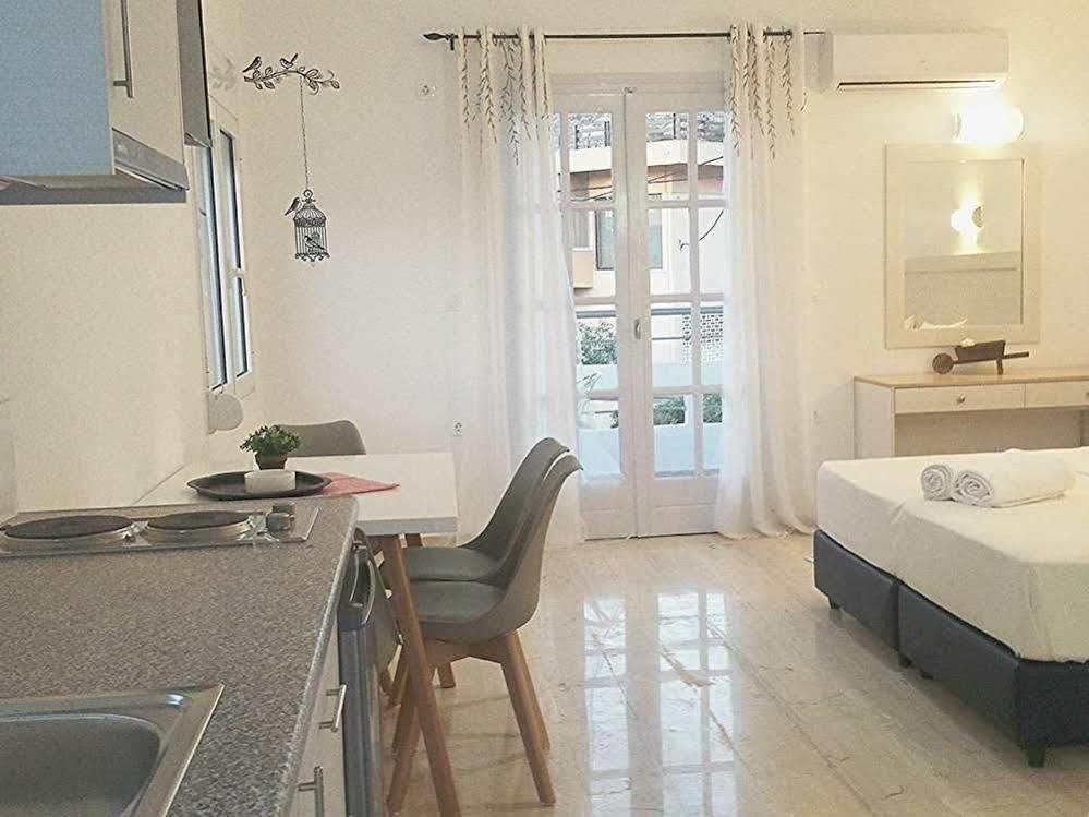 Crown Apartments カリヴェス エクステリア 写真